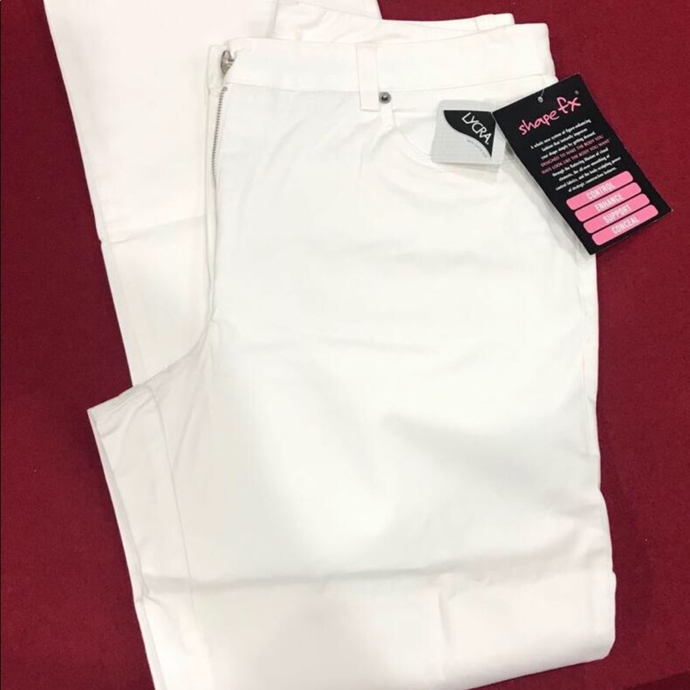 Spiegel Brand new ladies white Jeans, “Shape FX”